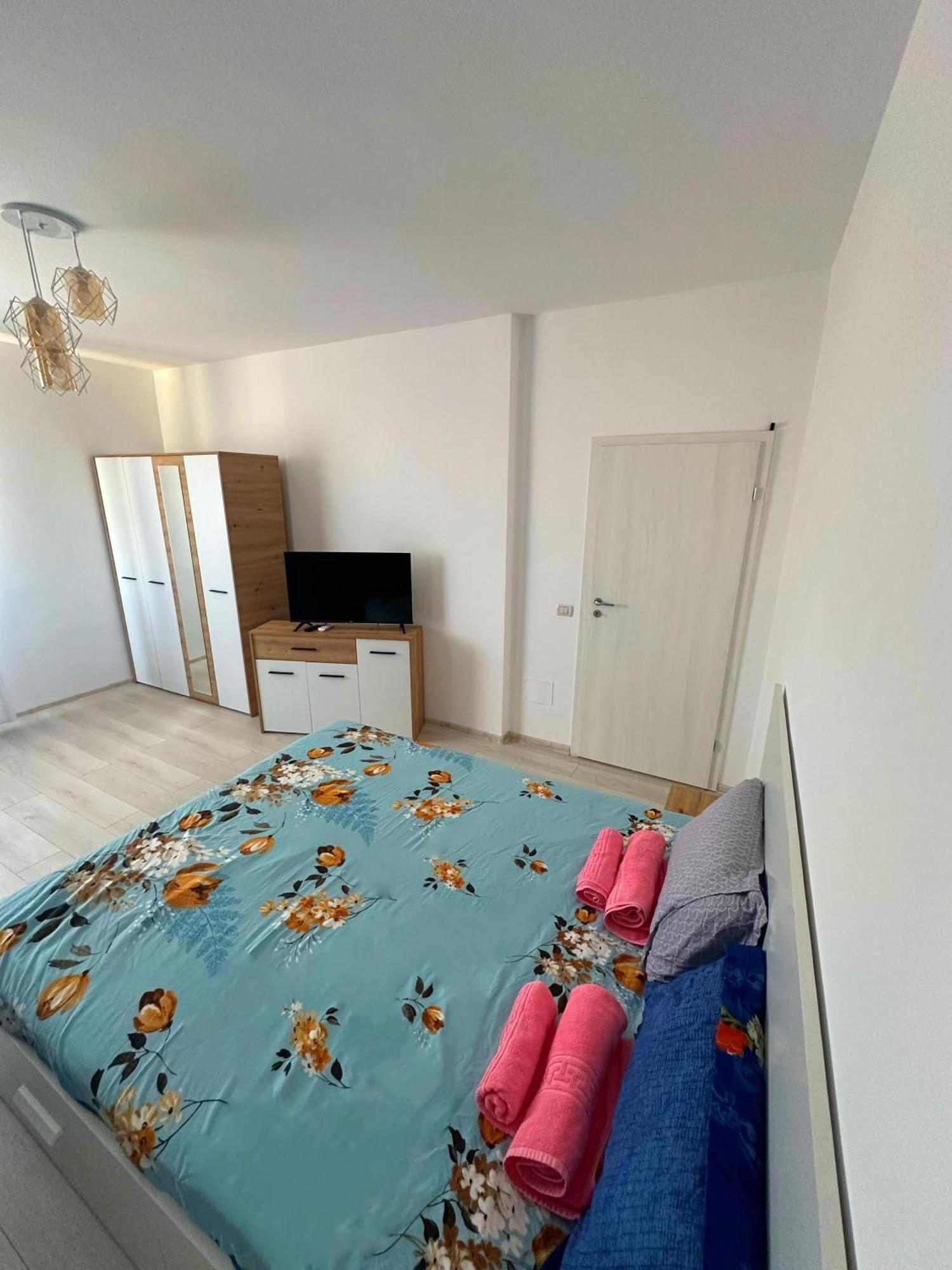 In Apart Hotel Bukurešť Exteriér fotografie